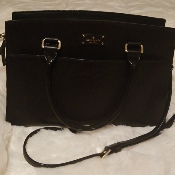 Kate Spade Grove Street Satchel. - Picture 1 of 8